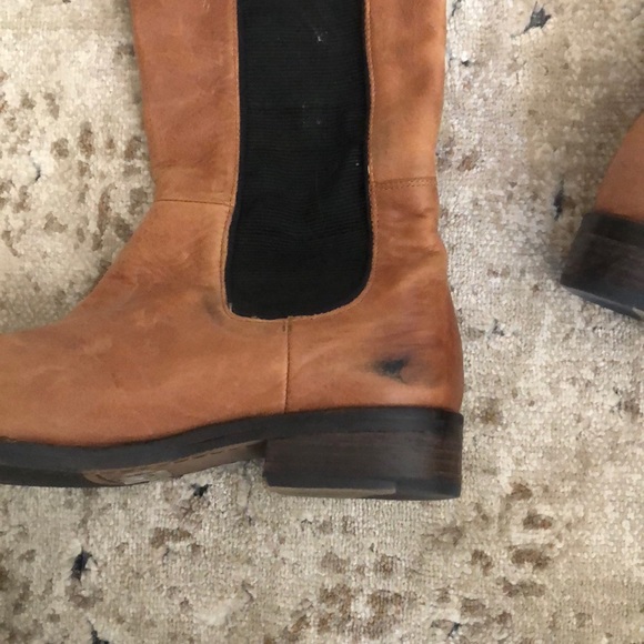 VINCE CAMUTO TALL BOOTS - Picture 7 of 7